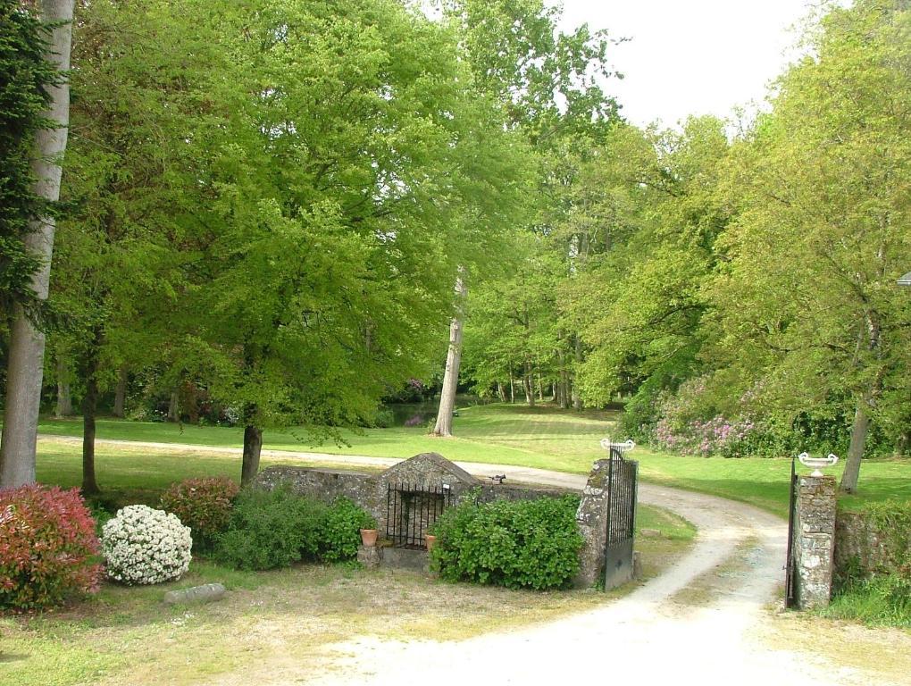 Gites De Launay Guibert Miniac-Morvan Exterior photo